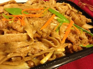 Whole wheat knife-cut lamb stir-fry