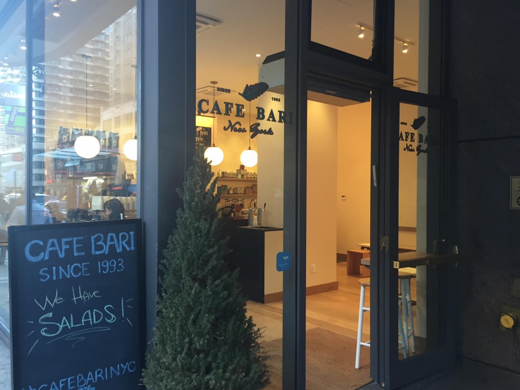 New Kosher Cafe in Midtown Manhattan Café Bari • YeahThatsKosher