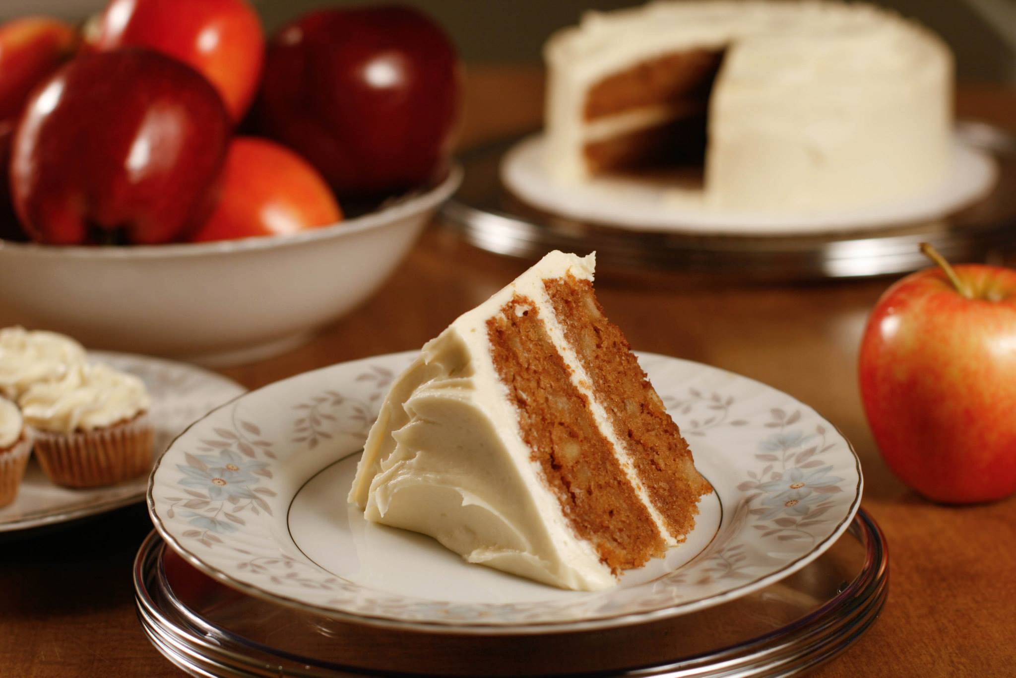 Apple Struesel Cake - Noe Valley Bakery
