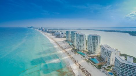 Cancun Hotel Zone Drone Pic Kosher Travel 470x264 