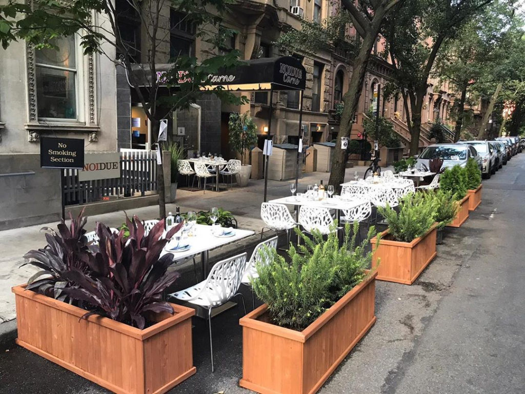 Outdoor 2024 seating manhattan