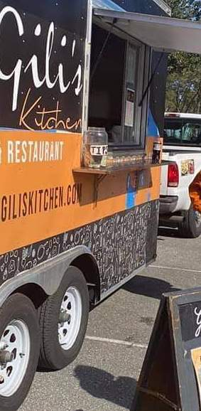 the exterior of Gili's Kitchen Kosher Food Truck