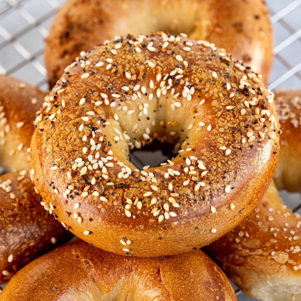 Manhattan’s Gotta Getta Bagel Loses Kosher Certification: What You Need to Know