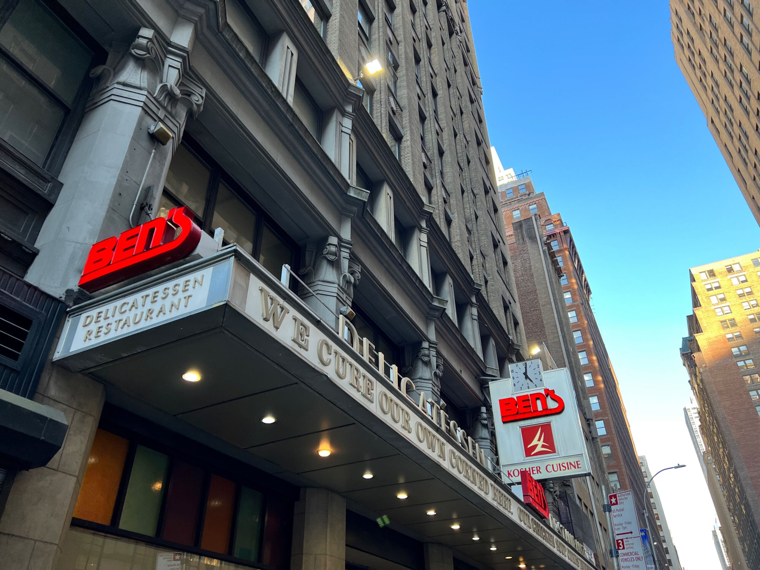 It's OFFICIAL! Mr. Broadway is Merging with Ben's Kosher Deli in Midtown  Manhattan • YeahThatsKosher