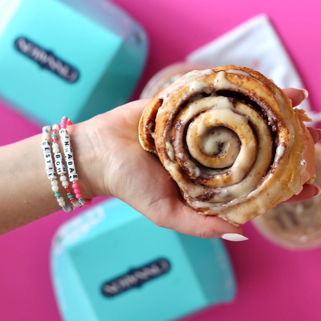 Cinnabon ролл