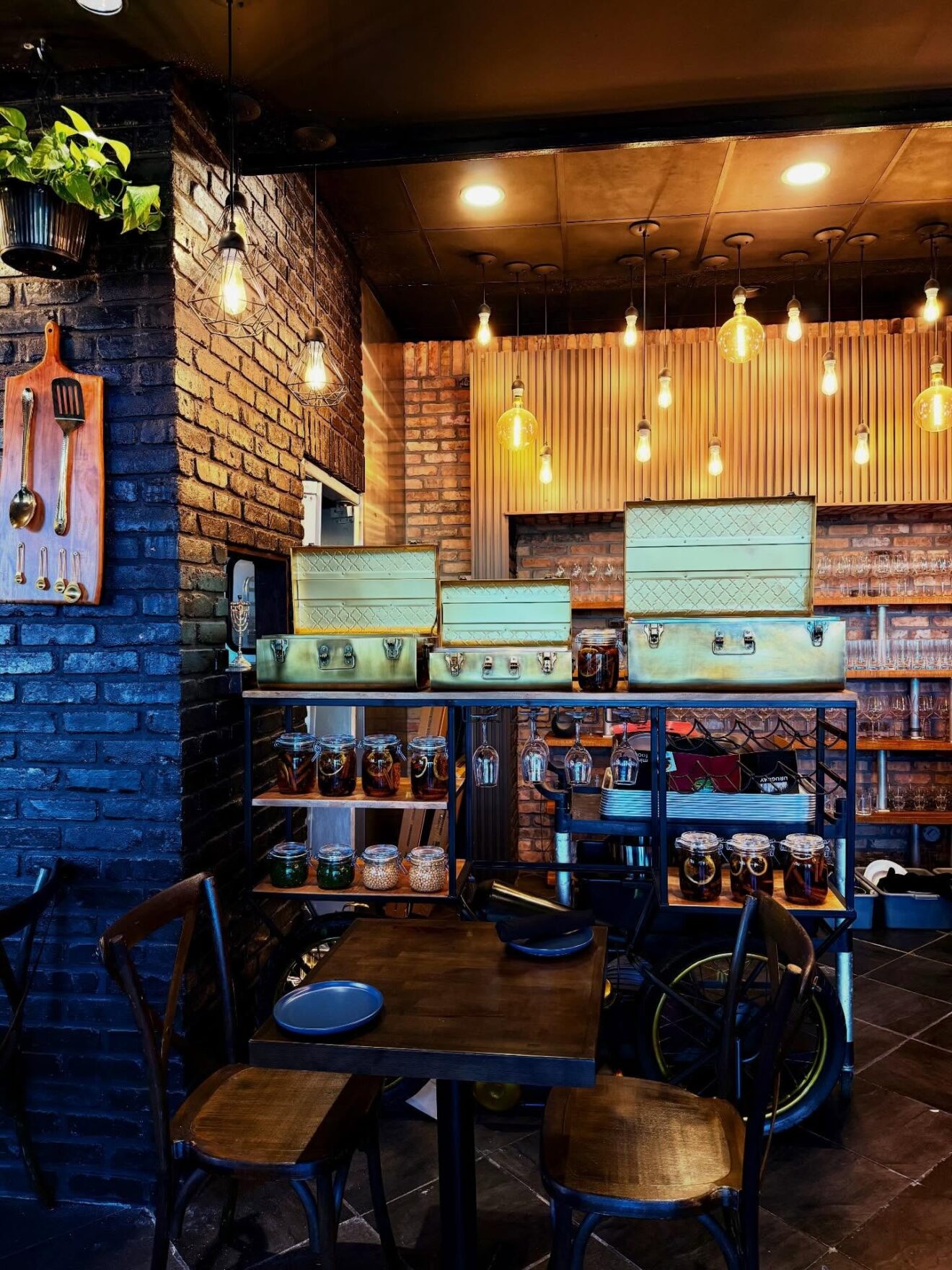 Kosher Chobee Expands Beyond West Palm Beach with Boca Raton Opening ...
