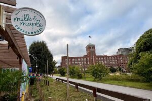 Milk & Maple Coffeehouse alongside the Eastside Trail of the Atlanta BeltLine